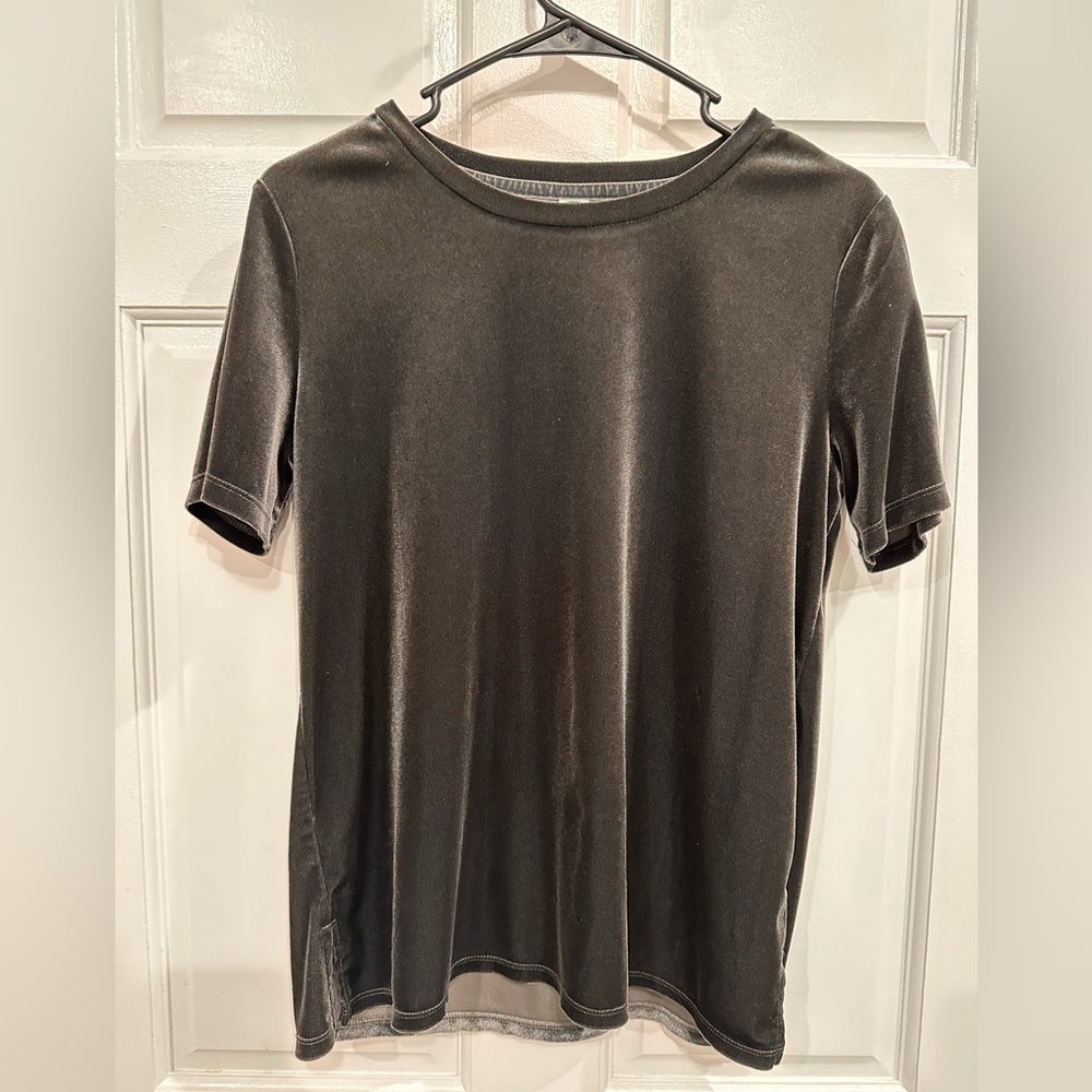 Old Navy velvet blouse